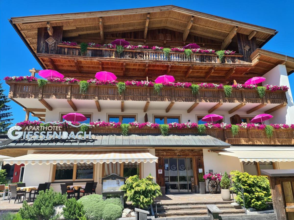 Hotel Giessenbach 菲根 外观 照片