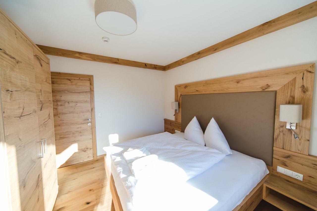 Hotel Giessenbach 菲根 外观 照片